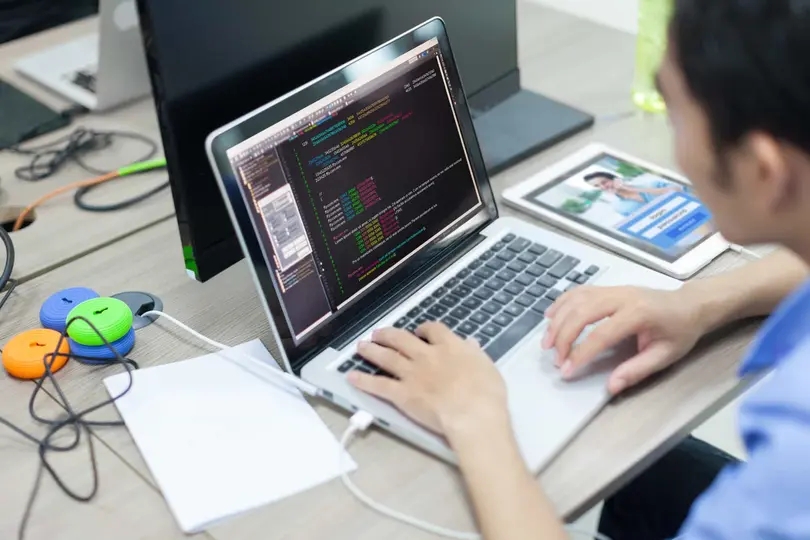 Choose The Right Free Zone For Your Software Company