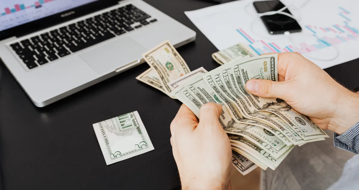 How to Open a Bank Account for Non-Residents in the UAE