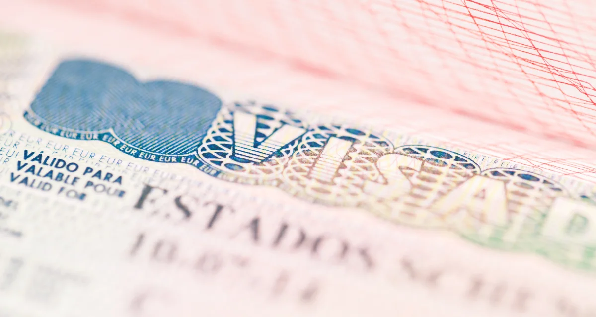 Salary Requirements for Golden Visa UAE