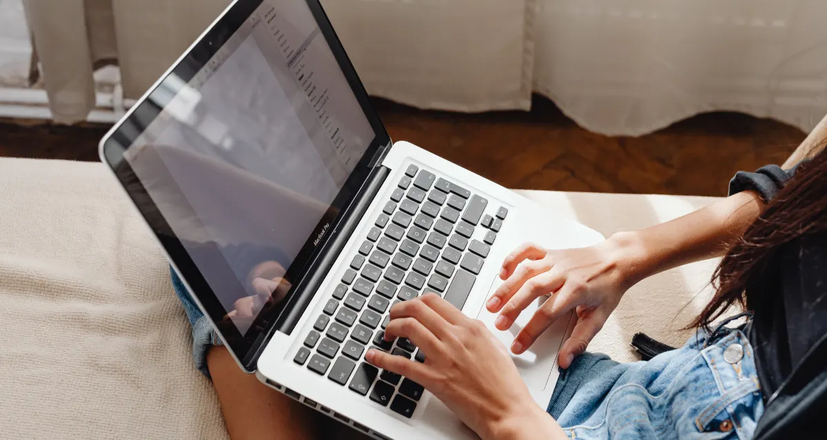 Freelance License in Abu Dhabi for Pakistanis