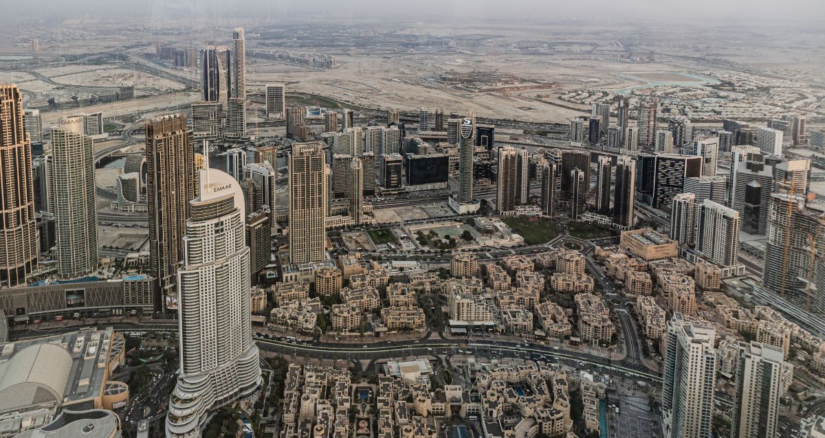 Why Dubai is the Ideal Place to do Import Export & General Trading?