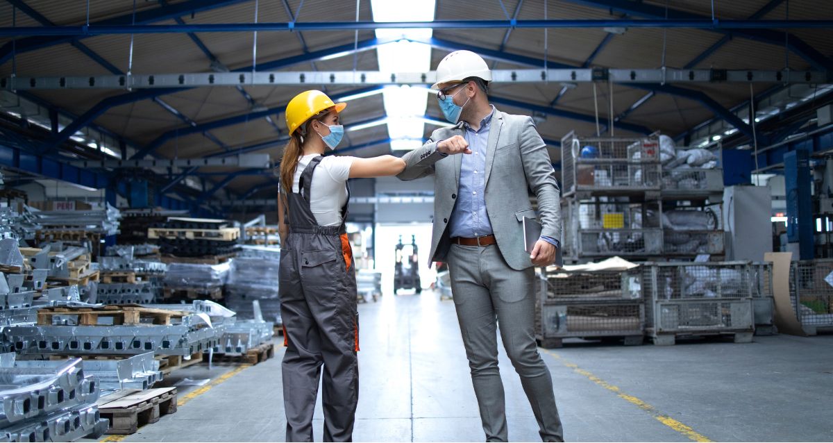 Why Should You Choose a Dubai Free Zone for Your Manufacturing Business?