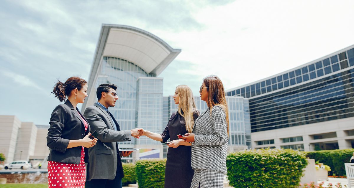 What is the DET Activity List Dubai?