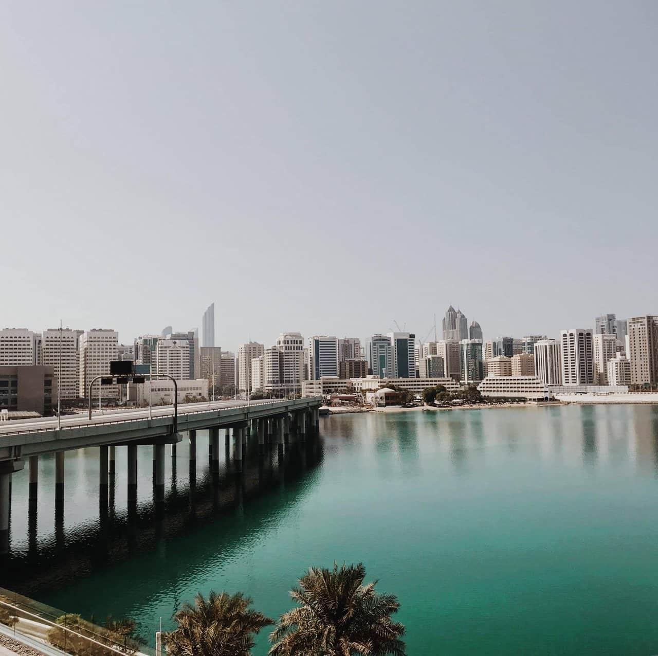 Why Choose Abu Dhabi Freezone to Form Company