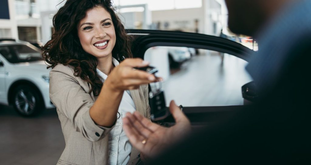 How to Start a Used Car Business in Dubai UAE? Flyingcolour