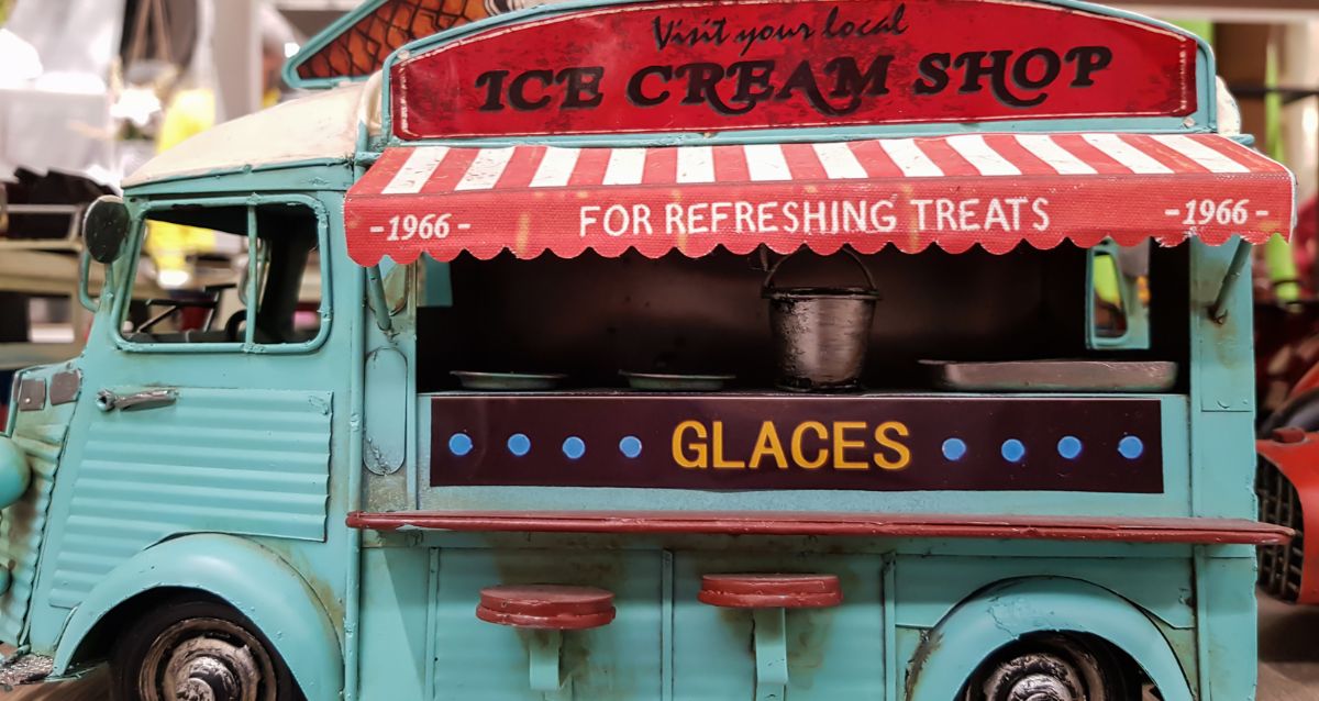 Setup an Ice Cream Shop in Dubai